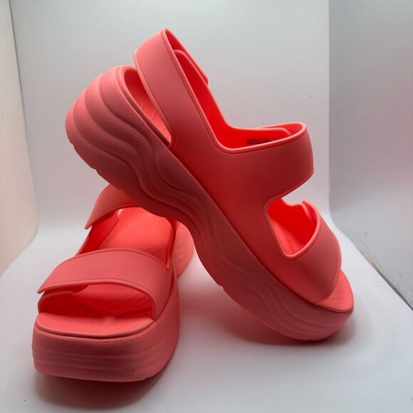 CROCS WOMENS SKYLINE SANDAL PINK WOMENS  7 - RETURN - Picture 6 of 7